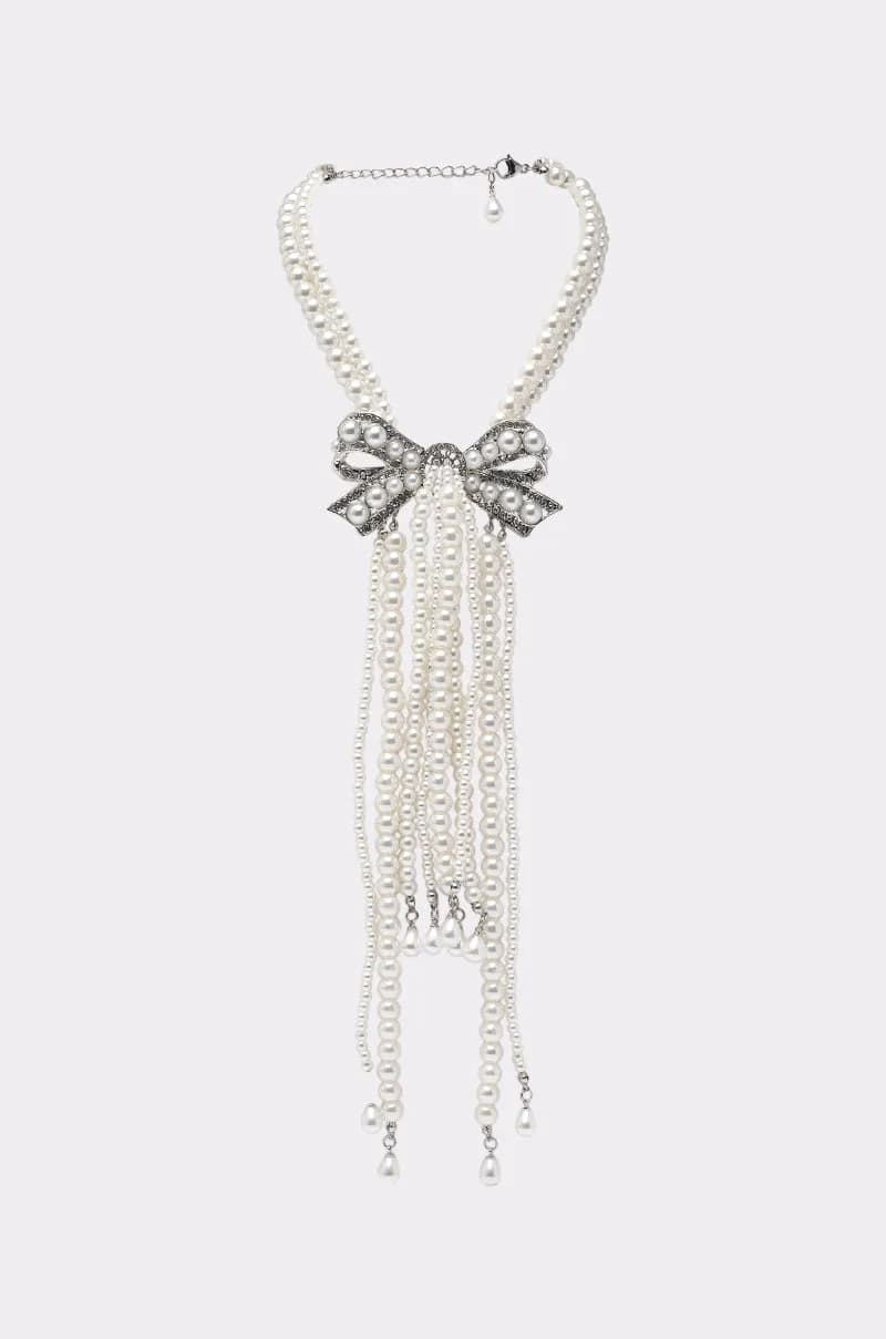 Shani Pearl Necklace